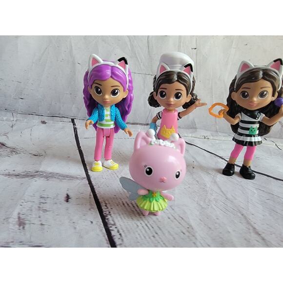Gabbys Dollhouse Toy Figures Lot Of 3 Dolls 1 Cat Cake Toppers - Picture 3 of 6